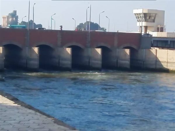 وزير الري يتابع الموقف المائي خلال إجازة عيد الفطر.. ويؤكد استقرار مناسيب المياه