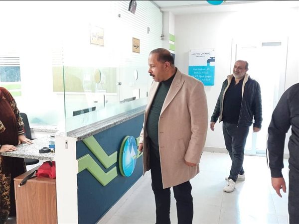 رئيس مياه دمياط يتابع كفاءة الخدمات المتنقلة بمدينة رأس البر السياحية 