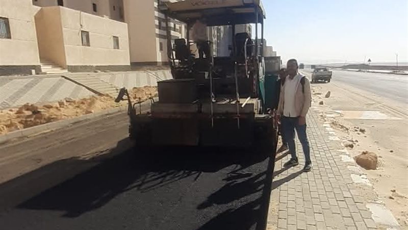 أعمال رصف الطرق 