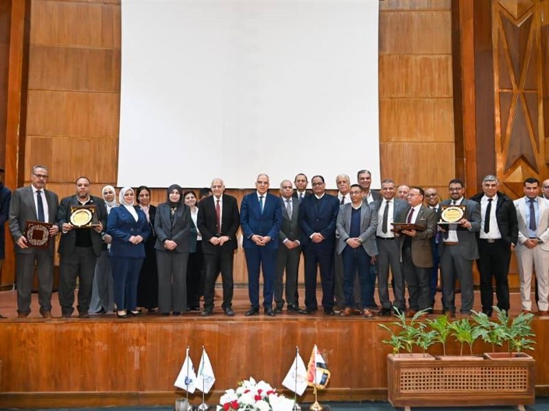 ندوة تقييم مخرجات