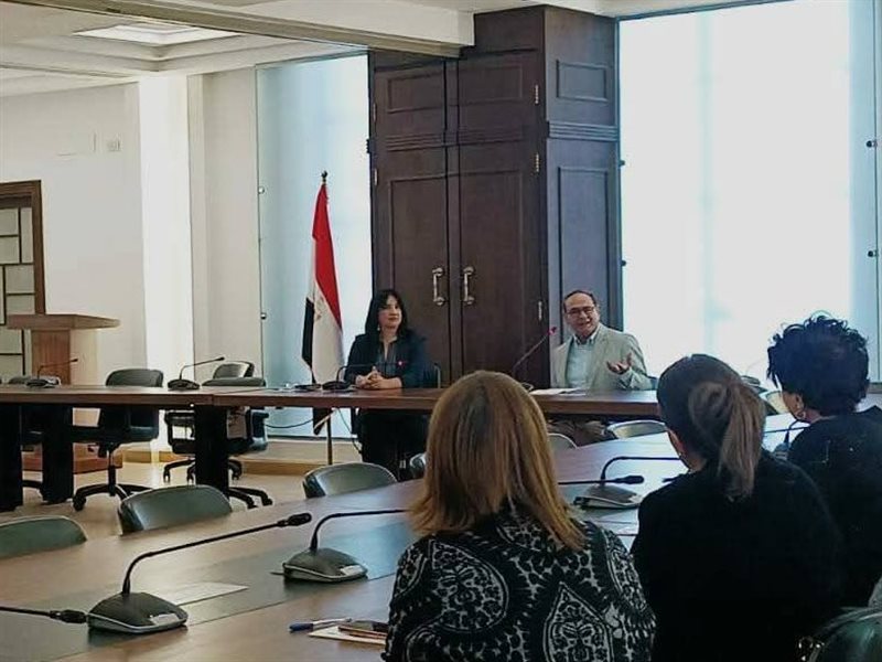 سيدات الأعمال 