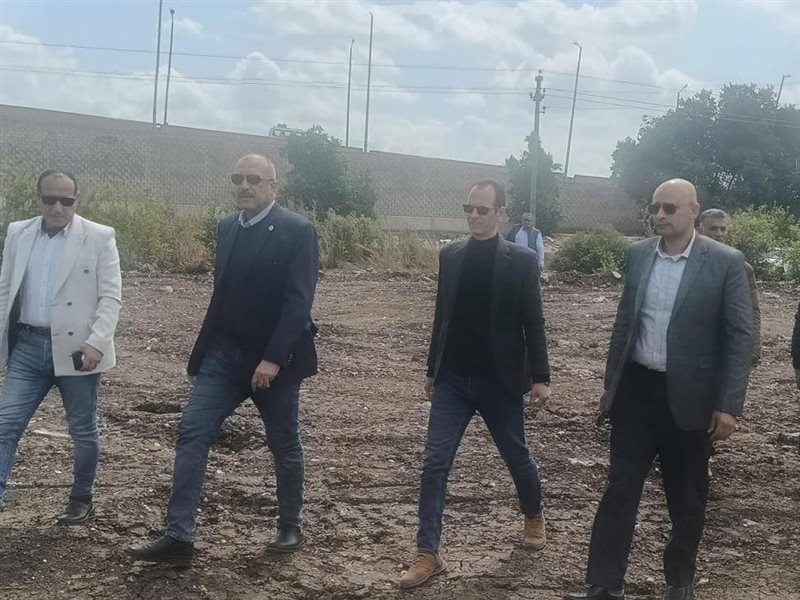 قيادات  وزارة الزراعة في جولة اليوم