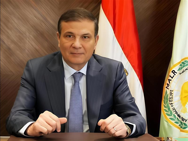 علاء فاروق وزيرالزراعة