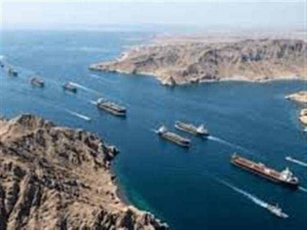 الحرس الثورى الإيرانى: الشحن من وإلى موانئ حلفاء إسرائيل وأمريكا من دول الخليج 