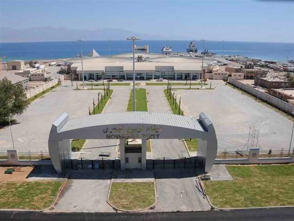 إغلاق مينائي نويبع والغردقة لسوء الأحوال الجوية