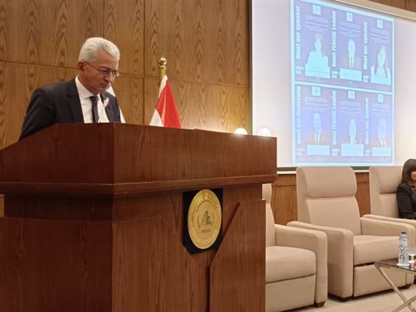 رئيس اتحاد الغرف التجارية المصرية يمثل 6 ملايين منتسب في مؤتمر سيدات الأعمال