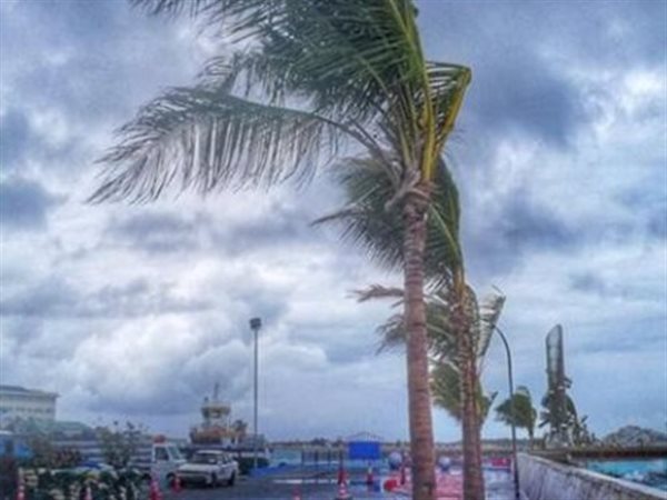 إغلاق ميناء الغردقة البحرى كإجراء احترازى لمواجهة حالة الطقس السىء