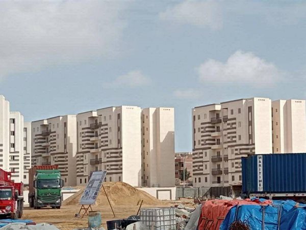 وزيرة الإسكان تتابع سير العمل بعددٍ من المشروعات الجاري تنفيذها بمدينة حدائق أكتوبر