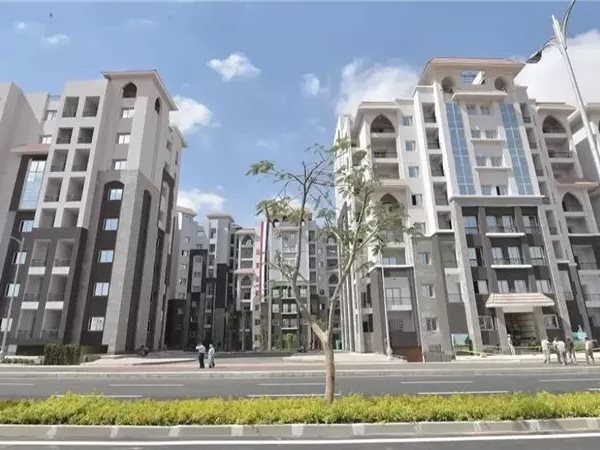 تصاعد شكاوى عملاء “عليوه جروب” بسبب تأخر التسليم وتراجع جودة التشطيبات