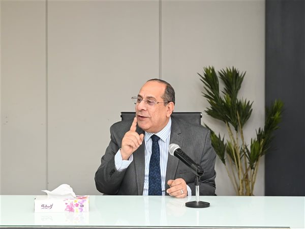 تفاصيل اجتماع الشركة القابضة للصناعات الغذائية مع ممثلي بقالي  التموين اليوم