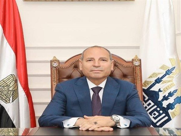 محافظ القاهرة يشيد بملتقى اتحاد الغرف 