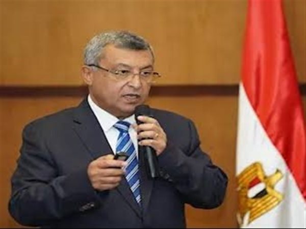 رئيس لجنة طاقة الشيوخ: حرب الممرات البحرية تهدف لخنق الصين وعجز الطاقة يصل لـ35%