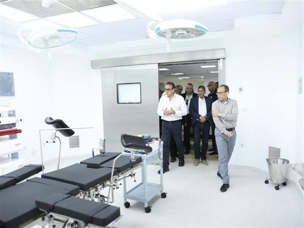 وزير الصحة يتفقد المبنى الجديد بمستشفى صدر العباسية ويوجه بسرعة تجهيزه تمهيداً لافتتاحه خلال أيام