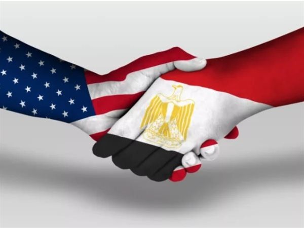 القاهرة عنيها على الاستثمارات الأمريكية.. وفد مصري يزور الولايات المتحدة لطرق الأبواب