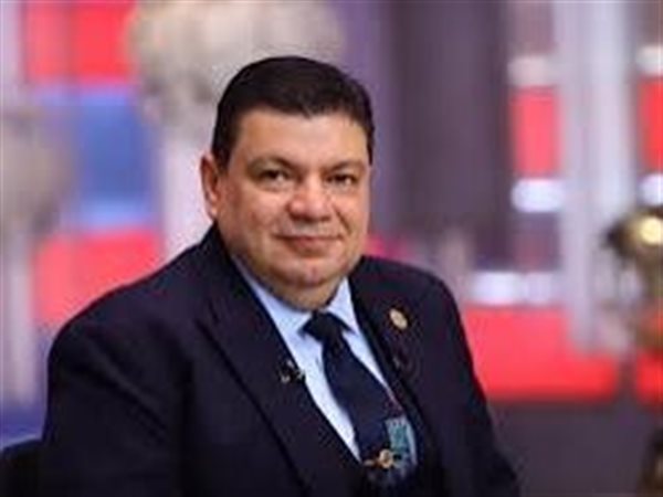 أمجد الوكيل: استهداف منشآت نووية قد يهدد دول الجوار بإشعاع عابر للحدود