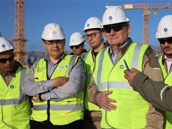 وفد روسي رفيع يزور محطة الضبعة النووية.. ويؤكد قوة الشراكة الاستراتيجية مع مصر