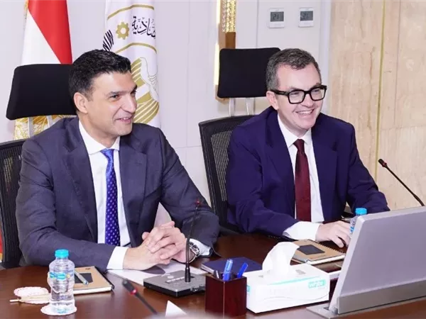 الحكومة: تسريع ترفيق المناطق الصناعية بالشراكة مع القطاع الخاص.. ونمو الصناعات التحويلية يدفع الاقتصاد إلى 5.3%