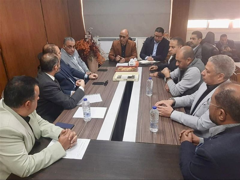 مسئولو هيئة المجتمعات