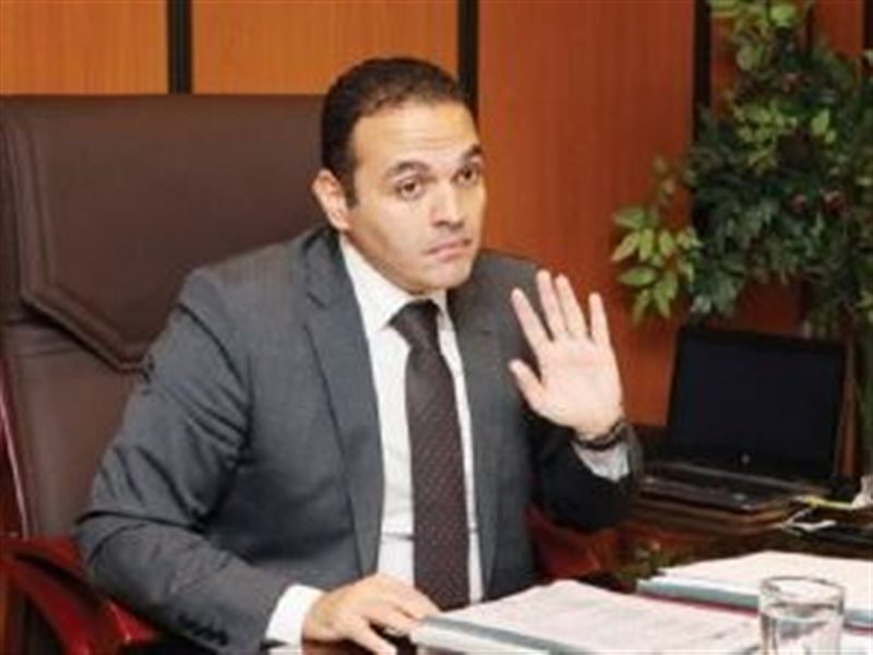 مدحت نافع الخبير