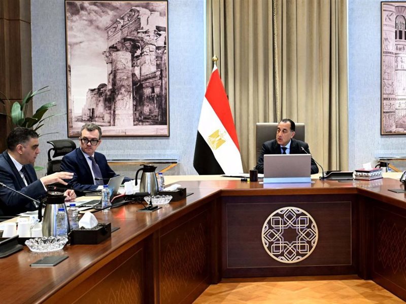 اجتماع رئيس الوزراء