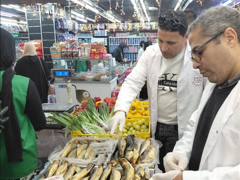  الأنشطة التجارية