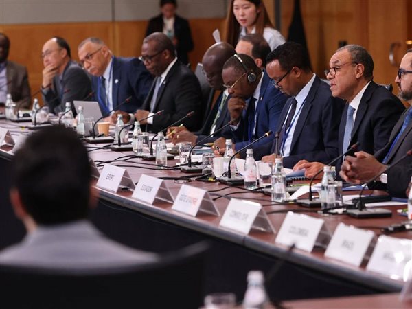 وزير الخارجية: إصلاح النظام المالي العالمي ضرورة لدعم الدول النامية ومواجهة الأزمات