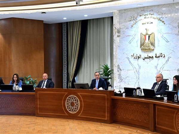 مدبولي يتابع تنفيذ “رأس الحكمة” و”شمس الحكمة” لتعزيز السياحة بالساحل الشمالي