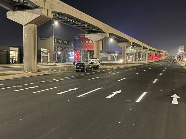 غلق كلي بمطالع محور المهندس شريف إسماعيل المؤدية إلى محور 26 يوليو بسبب أعمال المونوريل