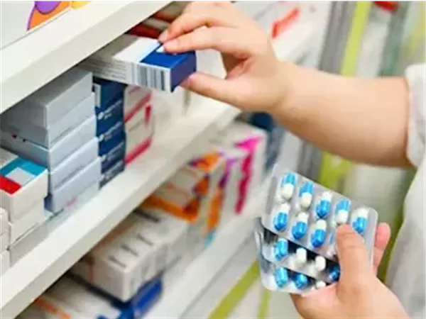 نقابة الصيادلة: لا نقص في الأدوية والمخزون يكفي 6 أشهر