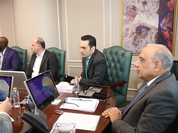 وزير الكهرباء يبحث مع سكاتك النرويجية مجريات تنفيذ مشروعات الطاقة الشمسية والرياح في 4 محافظات