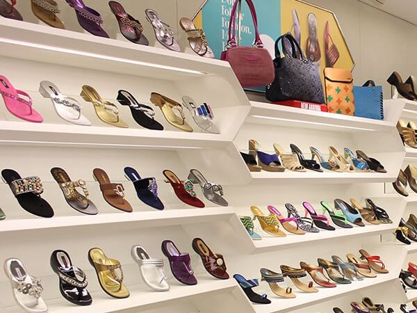 ارتفاع أسعار الأحذية والجلود في مصر.. والاستيراد يتراجع والمنتج المحلي يسيطر بنسبة 90%