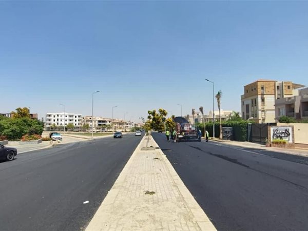 وزيرة الإسكان تتابع مشروعات تنفيذ ورفع كفاءة الطرق بـ4 مدن جديدة 
