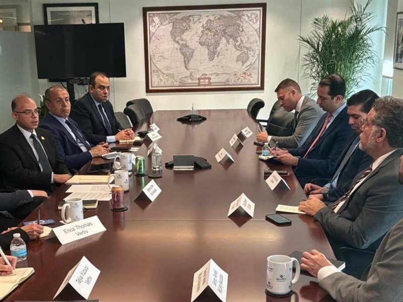 محمد فريد صالح وزير الاستثمار خلال لقاء اليوم