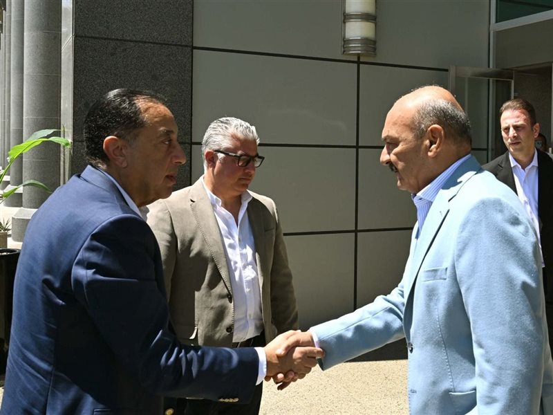 مدبولي أثناء جولته