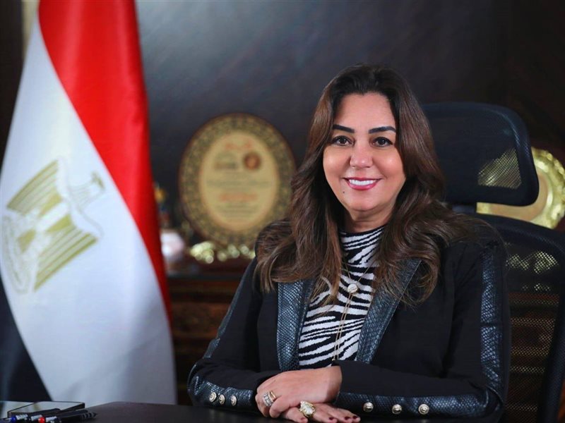 الدكتورة منال عوض