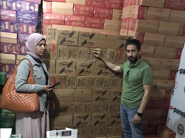 حملات التموين بسوهاج تضرب بقوة وتضبط آلاف السلع غير الصالحة بالأسواق