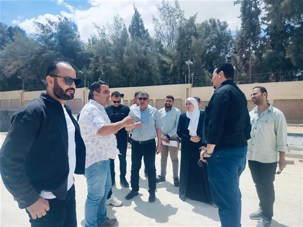 رئيس جهاز حدائق أكتوبر يتابع تطوير المحاور الرئيسية ورفع كفاءة شبكة الطرق