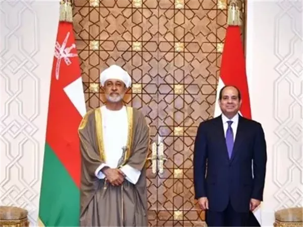 سلطان عمان والرئيس السيسي يبحثان قضايا المنطقة وتداعياتها السياسية والاقتصادية