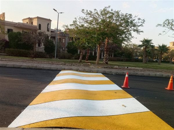 الشروق تتجمل وتؤمّن طرقها.. انطلاق أعمال دهان الأرصفة والمطبات بأحدث المعايير