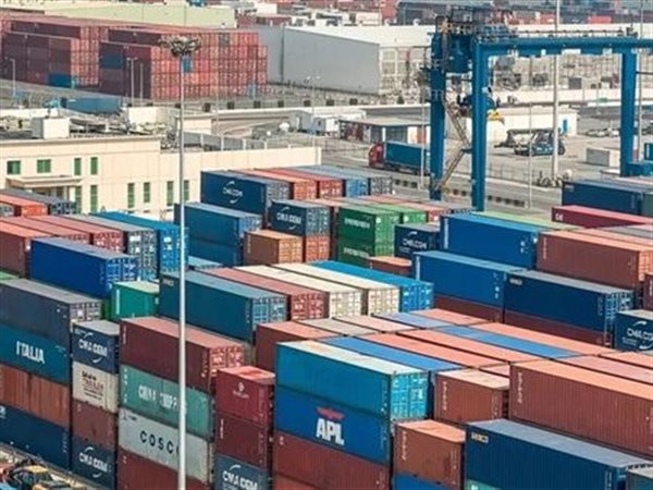 نمو الصادرات المصرية لفرنسا بـ4.6%..و2.96 مليار دولار حجم التبادل التجاري خلال 2025.