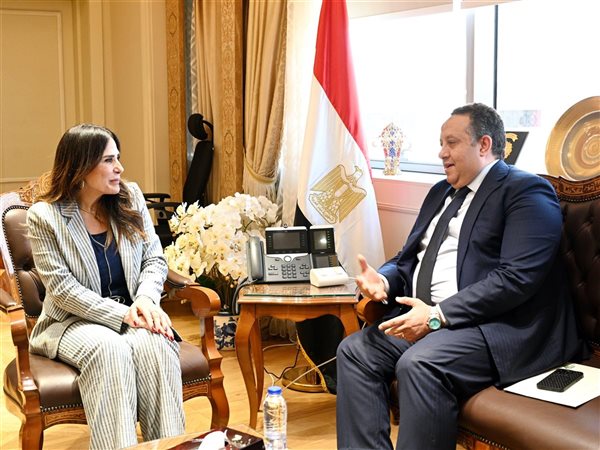 وزيرة الإسكان ونقيب المهندسين يبحثان تعزيز التعاون في المشروعات القومية بالعاصمة الجديدة