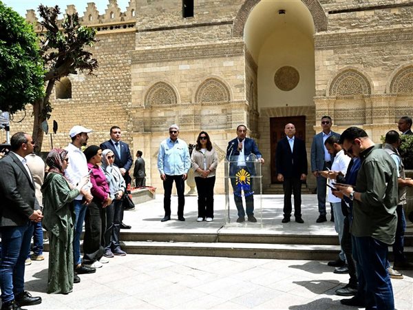 مدبولي: القاهرة التاريخية تستعيد بريقها.. و«شارع الفن» منصة جديدة للمواهب والسياحة الثقافية