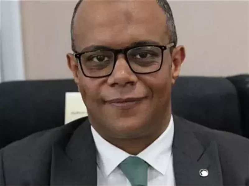 حسام عيد مساعد رئيس