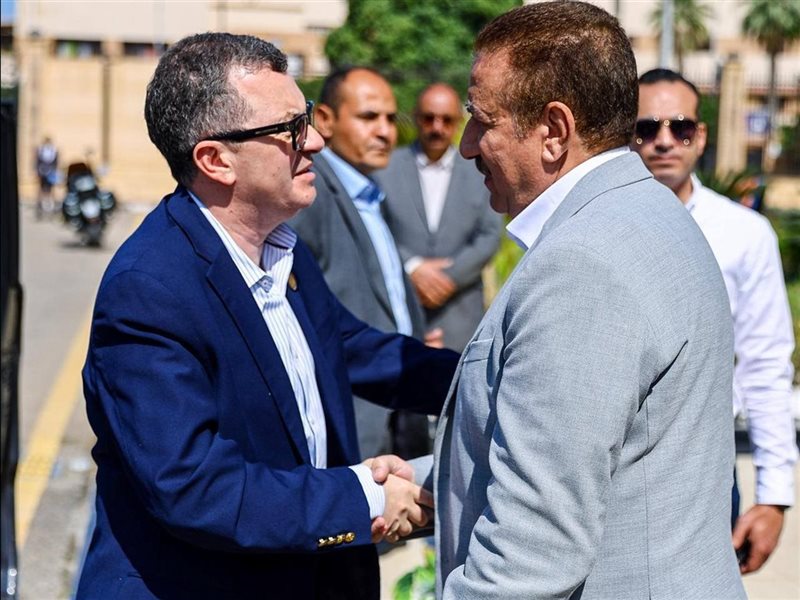 الدكتور أحمد رستم