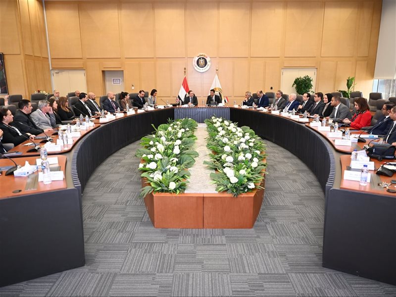 المائدة المستديرة