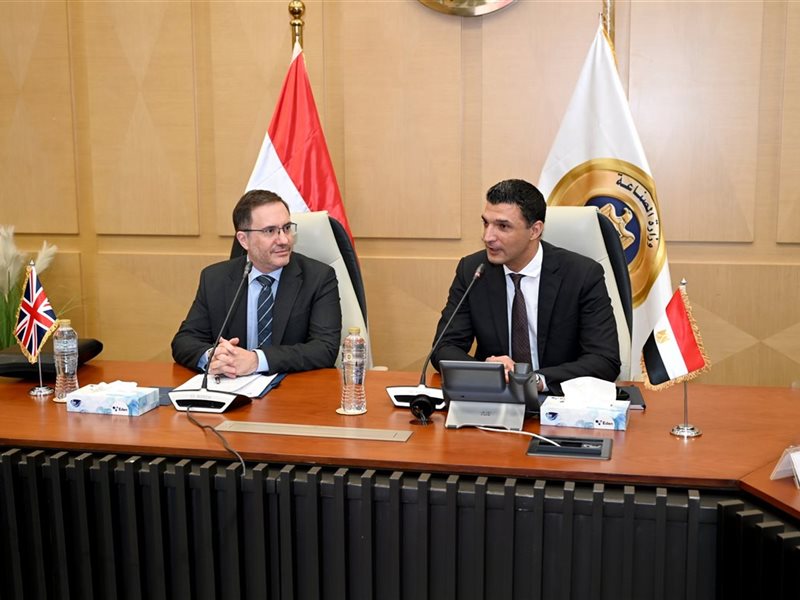 وزير الصناعة