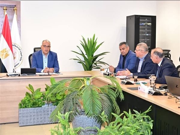 وزير الري: تأهيل آلاف المنشآت المائية مستمر.. والانتهاء من 182 منشأة حتى الآن