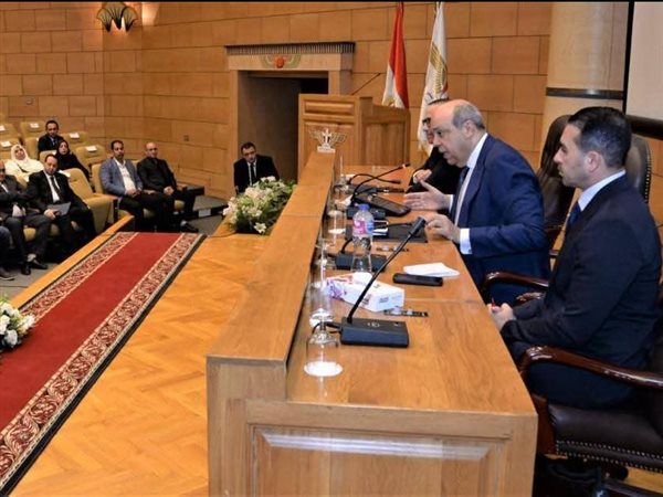 وزير الطيران: سلامة الطيران أولوية استراتيجية وتكامل الجهود ضرورة ملحة