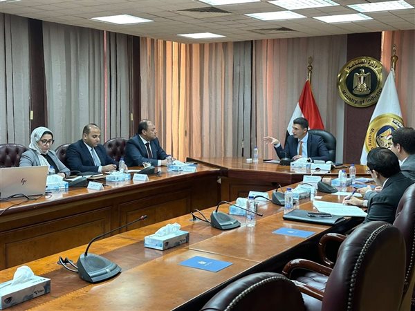 هل ينجح الصعيد في جذب استثمارات صناعية جديدة؟ وزير الصناعة وخطة توسع كبرى 