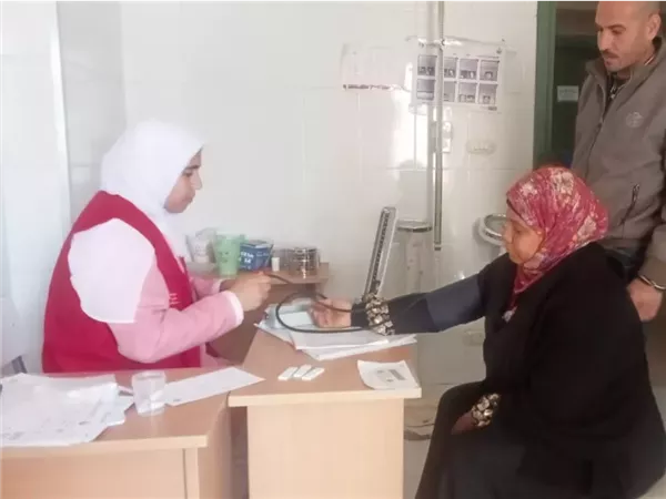 البحيرة تواصل دعم القرى الأكثر احتياجًا..خدمات طبية مجانية لـ656 مواطنًا بكفر الدوار